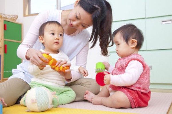 なないろ保育室 名駅西【パート】保育士のサムネイル